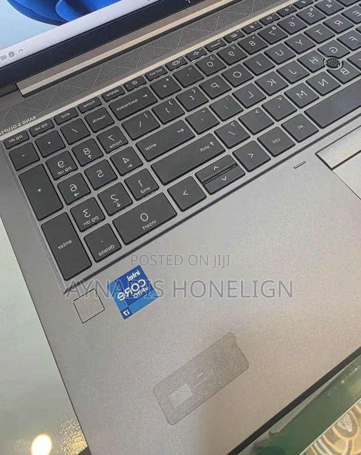 New Laptop HP ZBook 14 16GB Intel Core i7 SSD 512GB