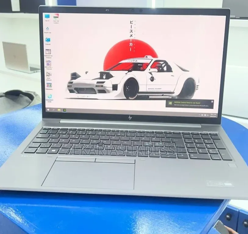 New Laptop HP ZBook Studio G8 16GB Intel Core i7 SSD 512GB