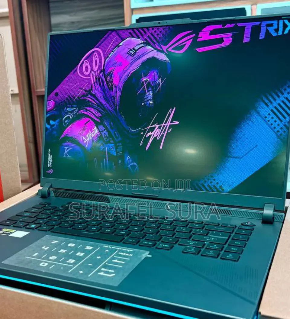 New Laptop Asus ROG Strix G16 16GB Intel Core i9 SSD 1T
