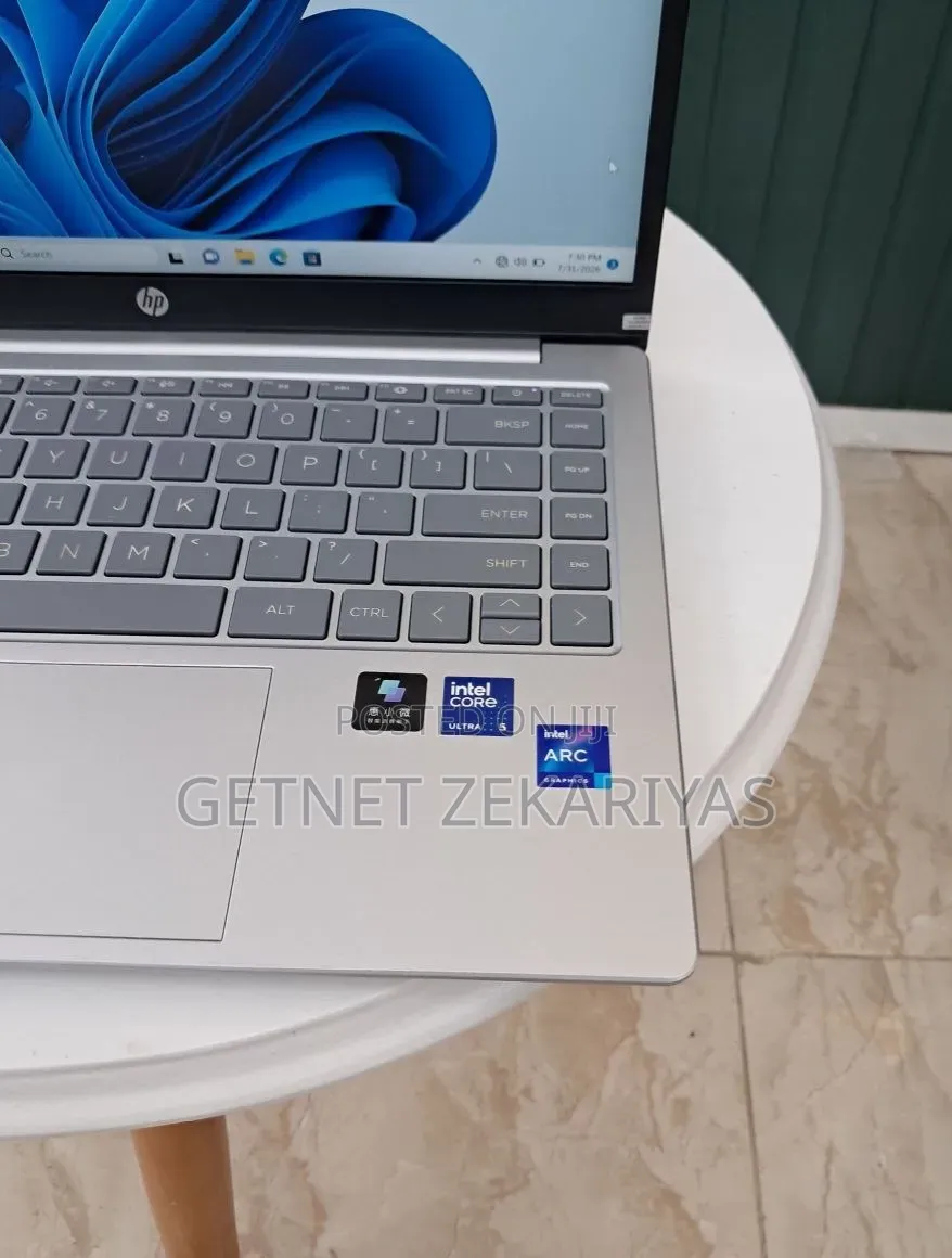 New Laptop HP Pavilion 15 16GB Intel Core Ultra 7 SSD 1T