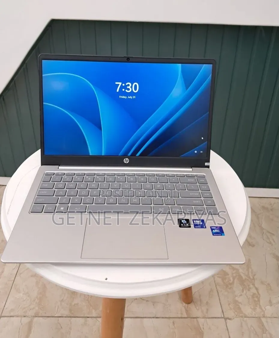 New Laptop HP Pavilion 15 16GB Intel Core Ultra 7 SSD 1T