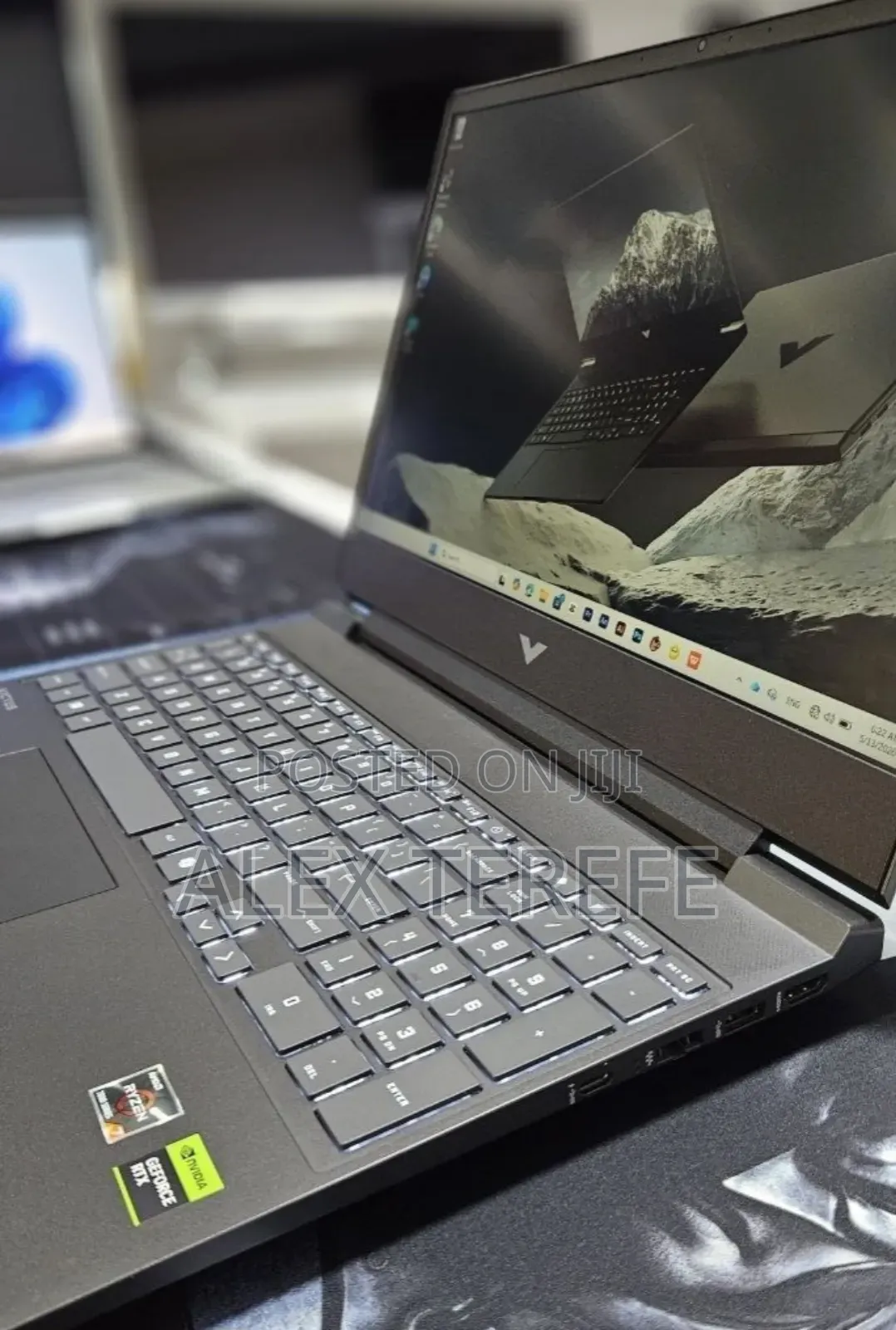 New Laptop HP Victus 15 16GB AMD Ryzen 7 SSD 512GB