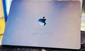 New Laptop Apple MacBook Air 2024 M3 8GB Apple M3 SSD 256GB