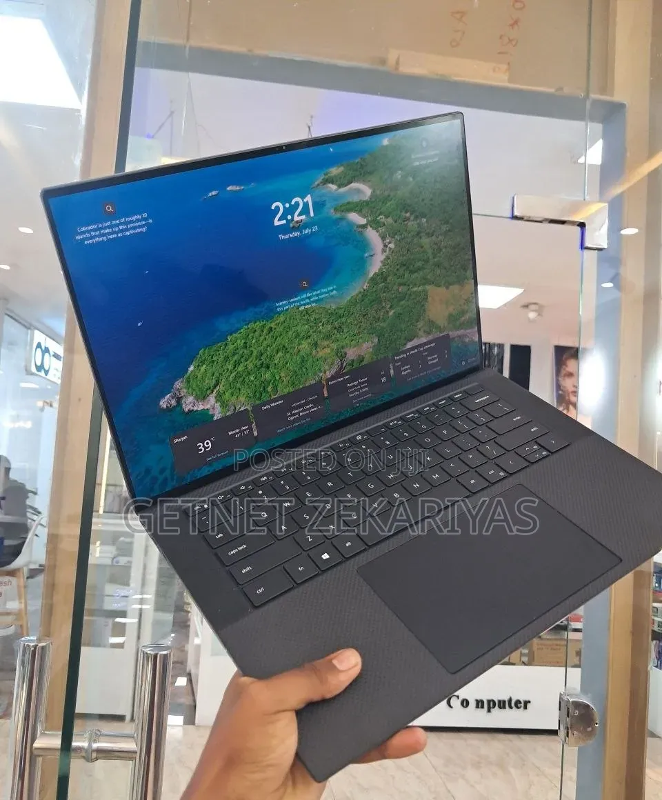 New Laptop Dell Precision 5560 16GB Intel Core i7 SSD 512GB