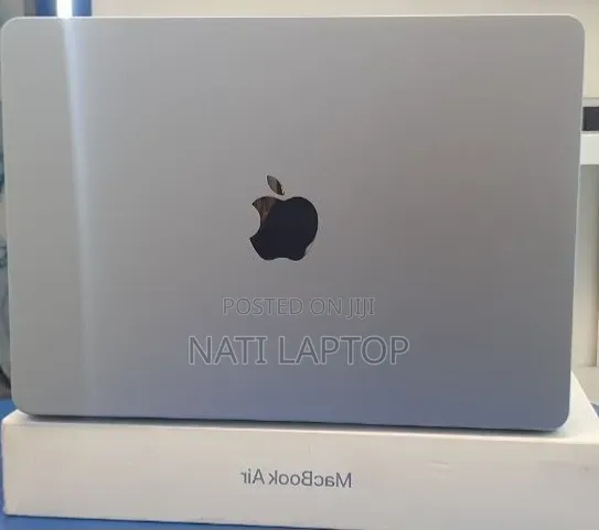 New Laptop Apple MacBook Air 2025 M4 16GB Apple M4 SSD 512GB