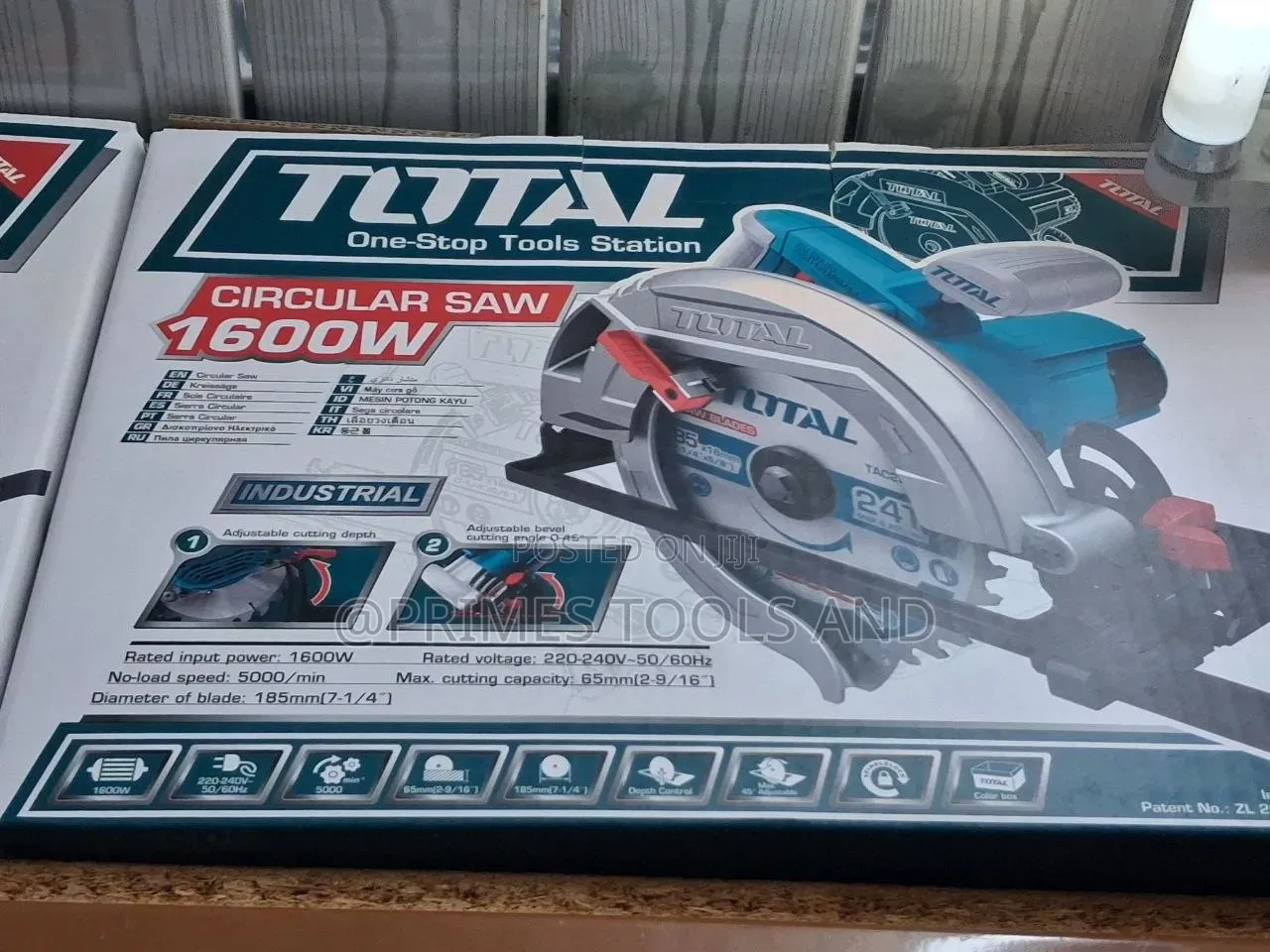 TOTAL 1600W Circular Saw Powerful Saw Wood Cutting Machine