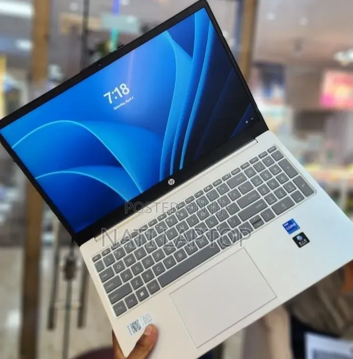 New Laptop HP Stream Notebook 16GB Intel Core i7 SSD 1T