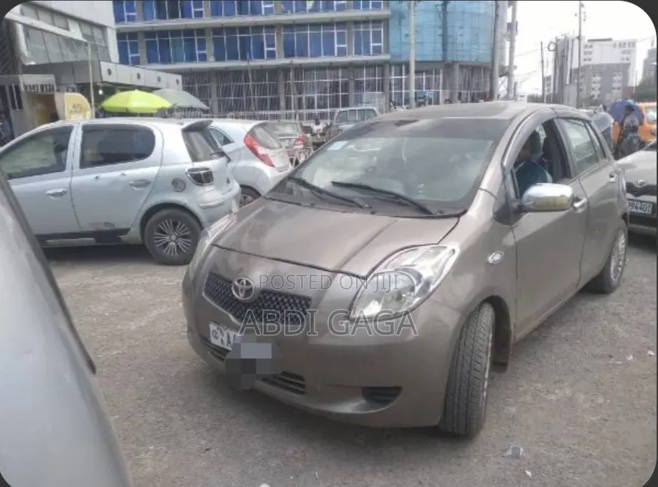 Toyota Yaris 2007 Gray