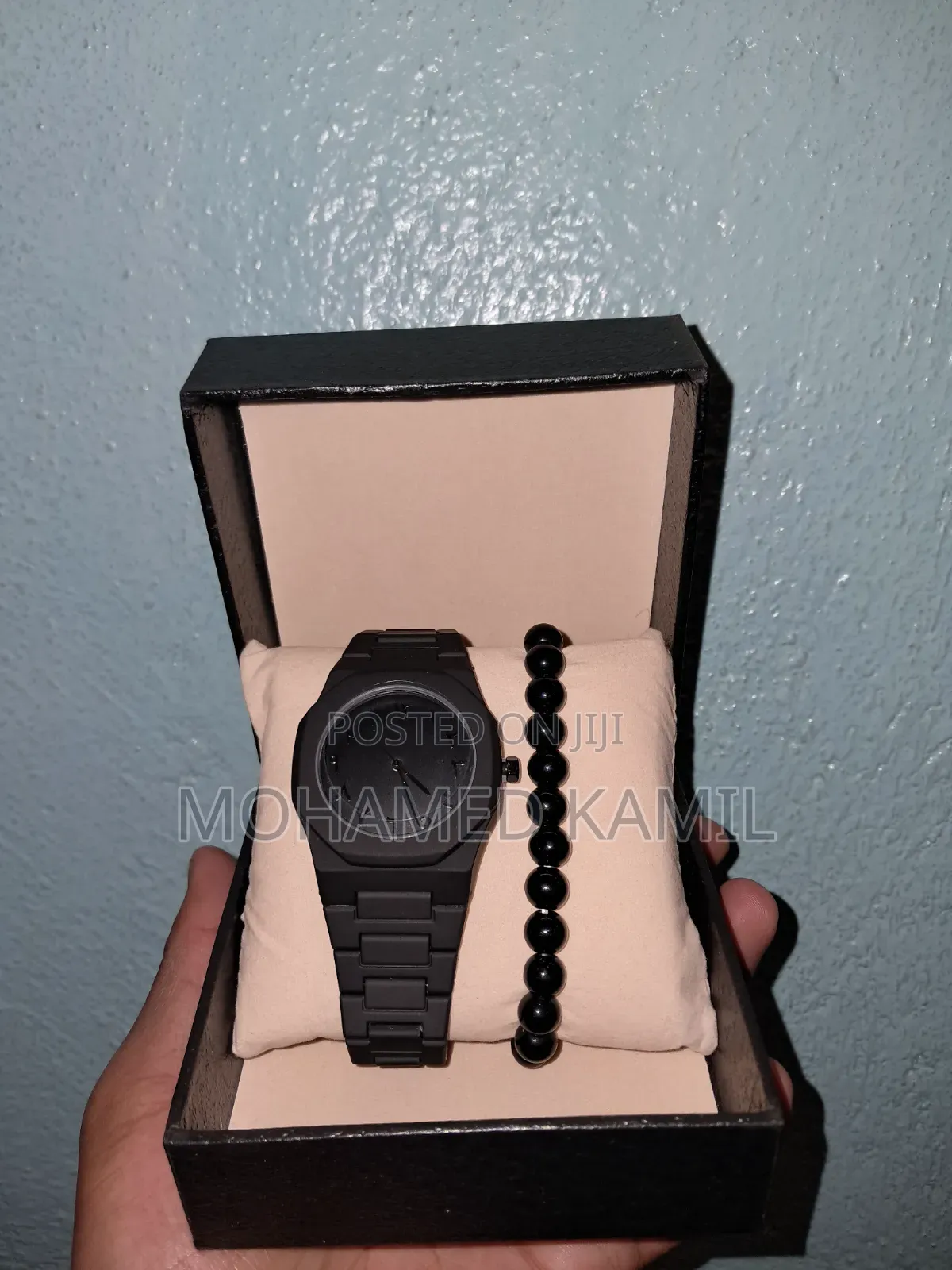 Arabic Watch