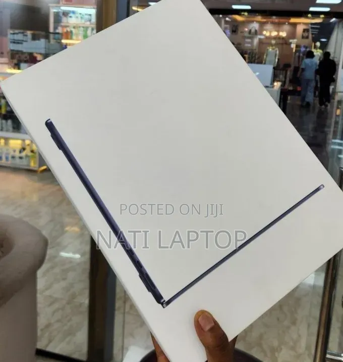 New Laptop Apple MacBook Air 2026 M5 16GB Apple M5 SSD 512GB