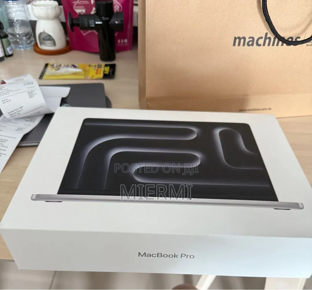 New Apple MacBook Pro 2026 M5 Pro 24GB Apple M5 Pro SSHD (Hybrid) 1T