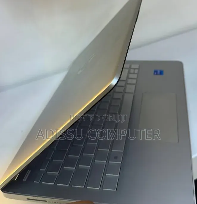 New Laptop HP Stream Notebook 16GB Intel Core i7 SSD 512GB