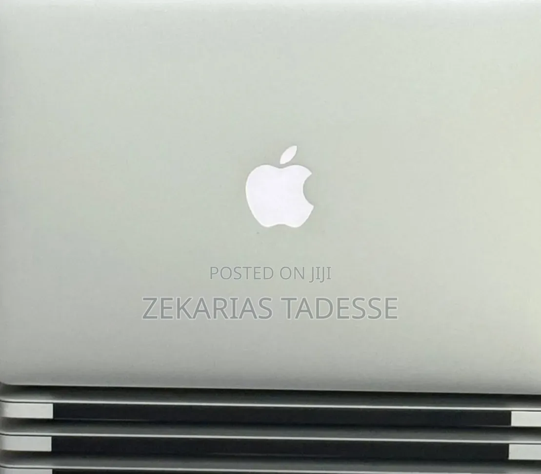 New Laptop Apple MacBook Air 2017 8GB Intel Core i5 SSD 256GB