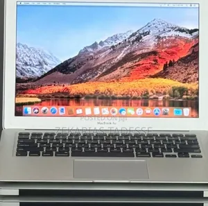 New Laptop Apple MacBook Air 2017 8GB Intel Core i5 SSD 256GB