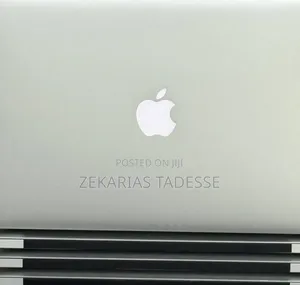 New Laptop Apple MacBook Air 2017 8GB Intel Core i5 SSD 512GB