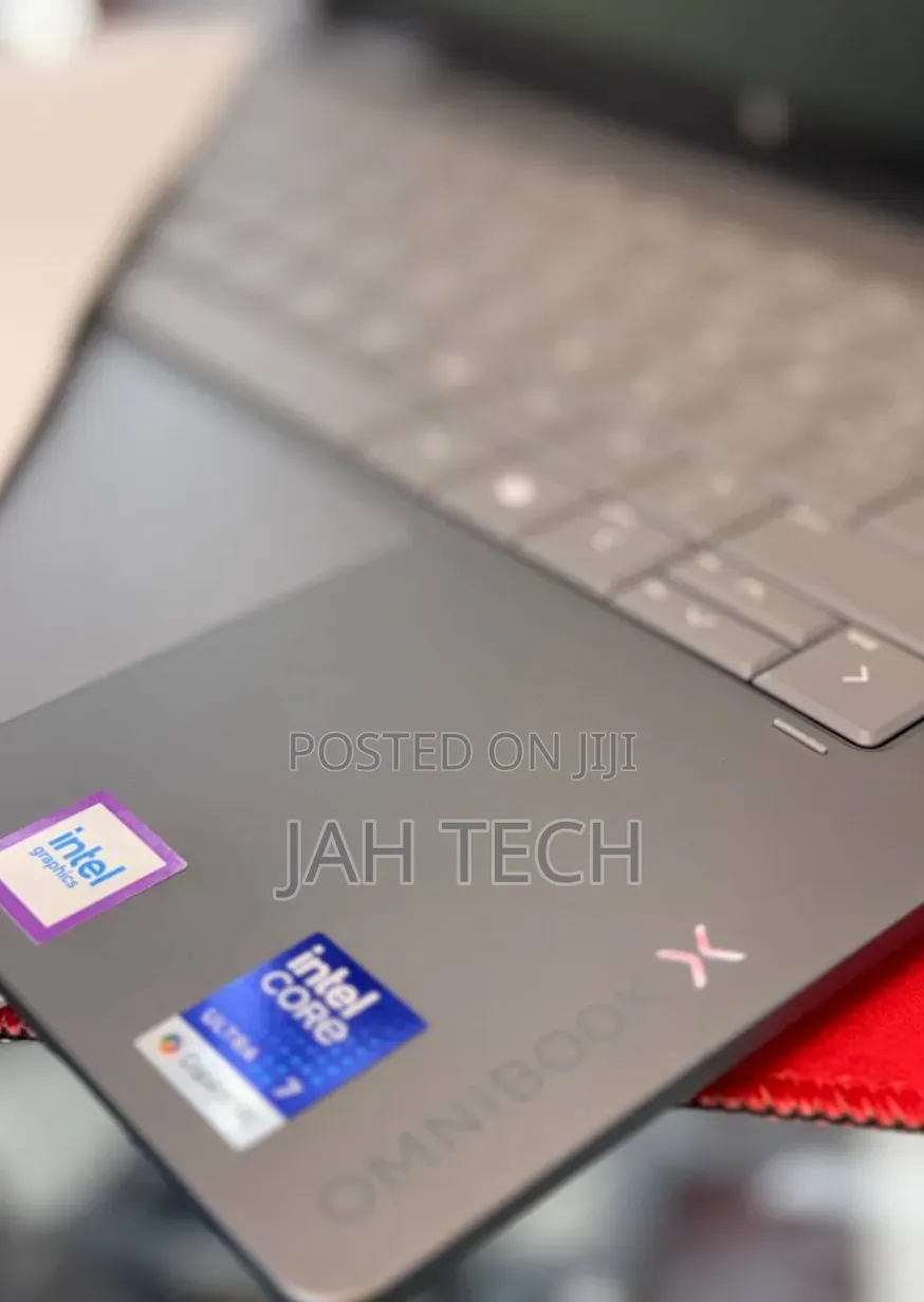 New Laptop HP OmniBook X Flip 14" 16GB Intel Core Ultra 7 SSD 1T