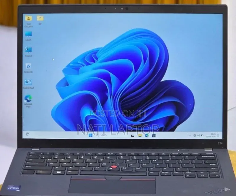 New Laptop Lenovo ThinkPad T14 G4 16GB Intel Core i5 SSD 512GB