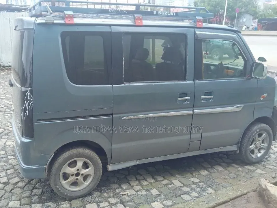 Suzuki Every Wagon 2012 Gray