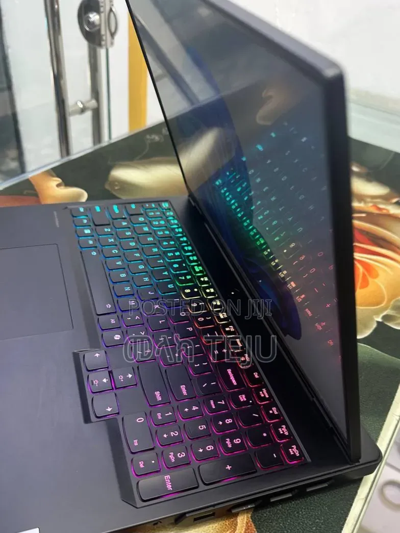 New Laptop Lenovo Legion 7 32GB Intel Core i9 SSD 1T