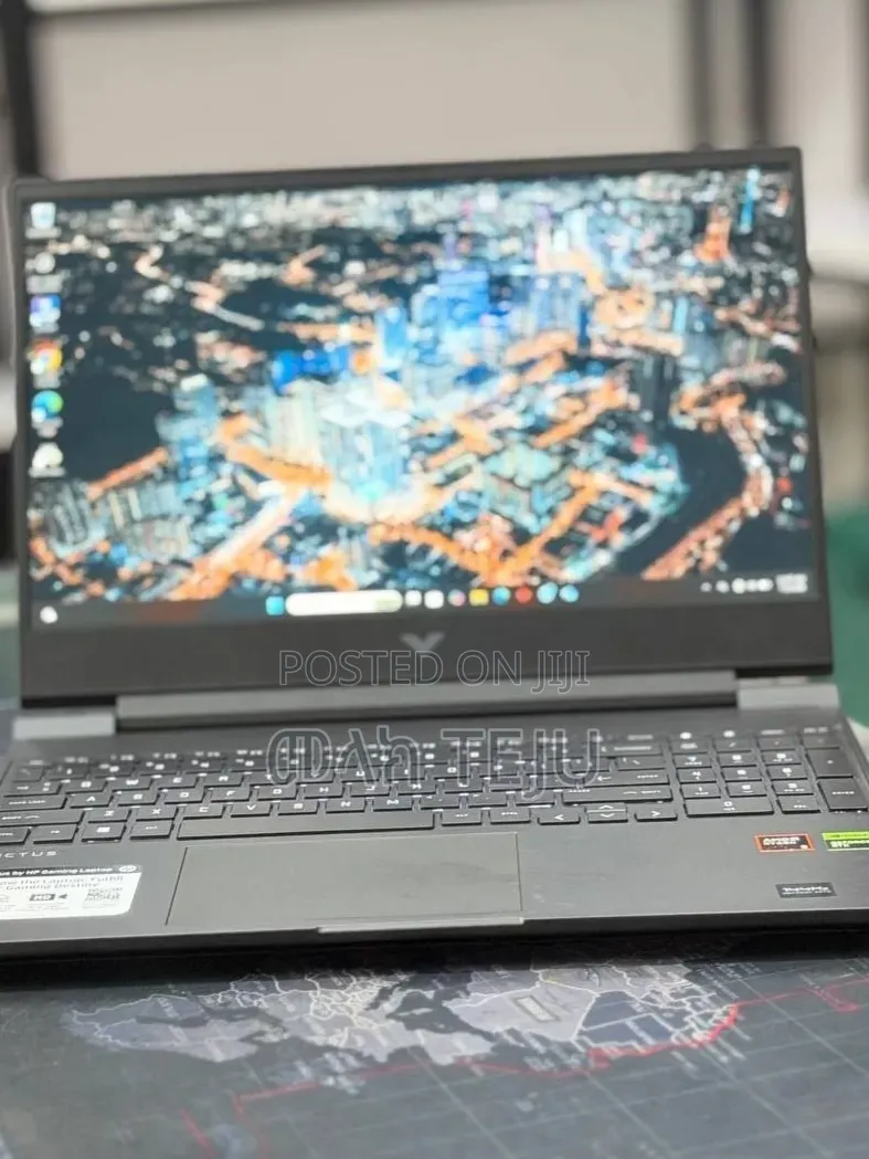 New Laptop HP Victus 15 16GB AMD Ryzen 5 SSD 512GB
