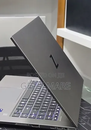 New Laptop HP ZBook 15 32GB Intel Core i9 SSD 512GB