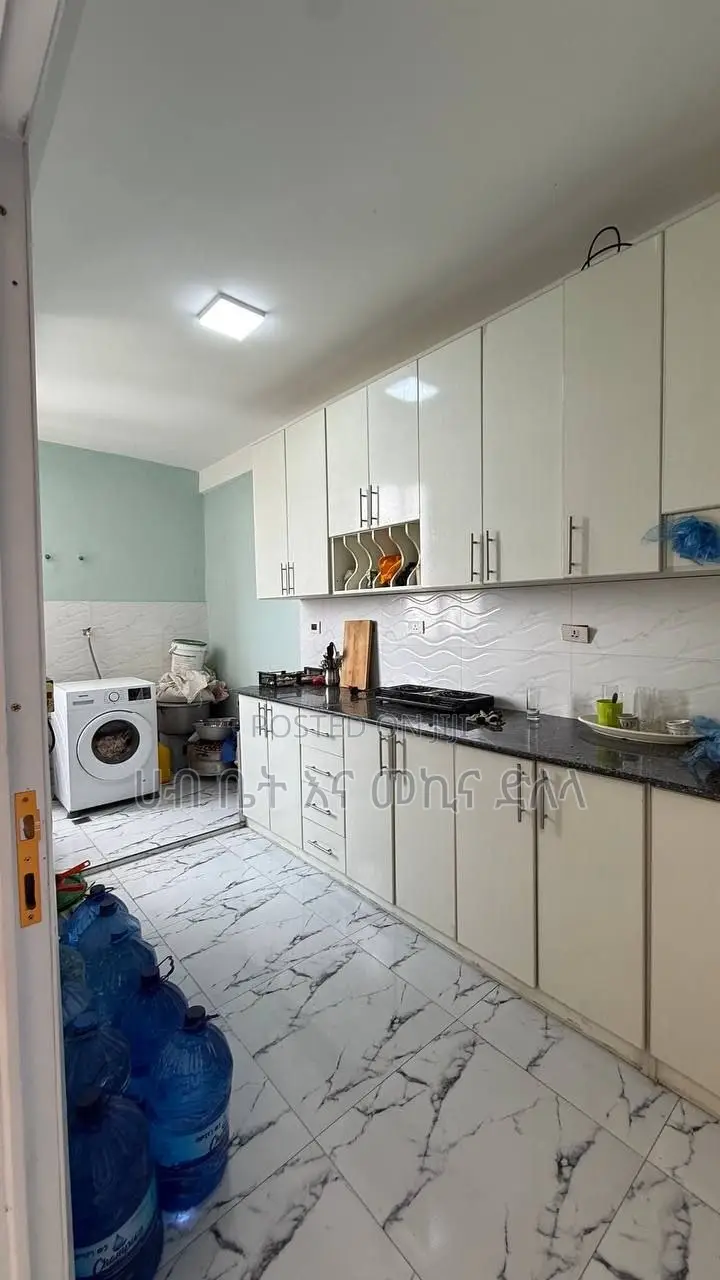 Furnished 3bdrm Apartment in Addis Ketema for sale