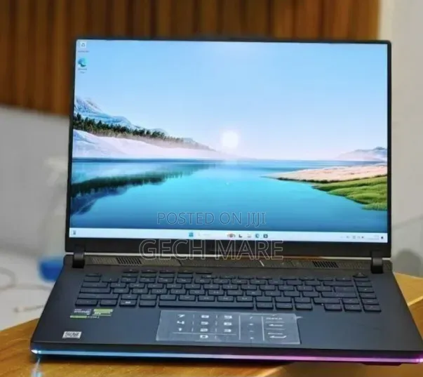 New Laptop Asus ROG Strix G15 16GB Intel Core i7 SSD 1T