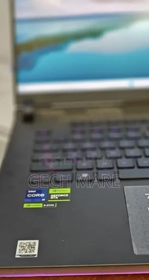 New Laptop Asus ROG Strix G15 16GB Intel Core i7 SSD 1T