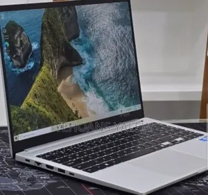 New Laptop Samsung Galaxy Book4 16GB Intel Core Ultra 7 SSD 512GB