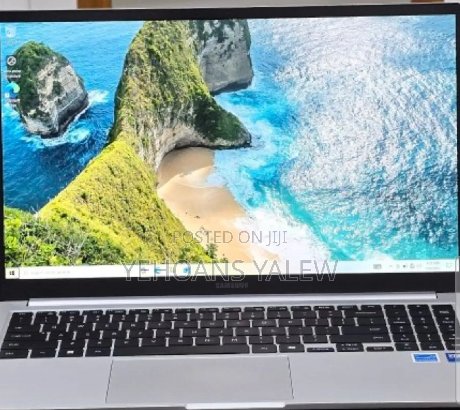 New Laptop Samsung Galaxy Book4 16GB Intel Core Ultra 7 SSD 512GB