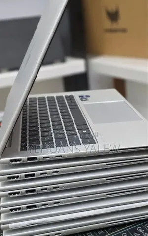 New Laptop HP EliteBook 840 G9 16GB Intel Core i7 SSD 512GB