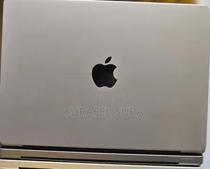 New Laptop Apple MacBook Pro 2020 M1 16GB Apple M1 Pro SSD 512GB