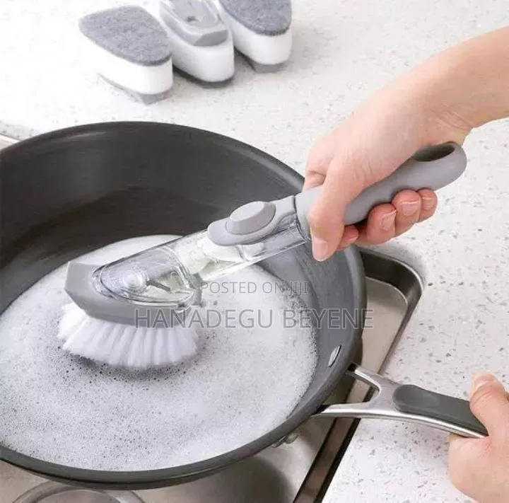 Long Handle Pot Brush