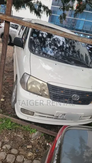 Toyota D4d Van Rent 4000