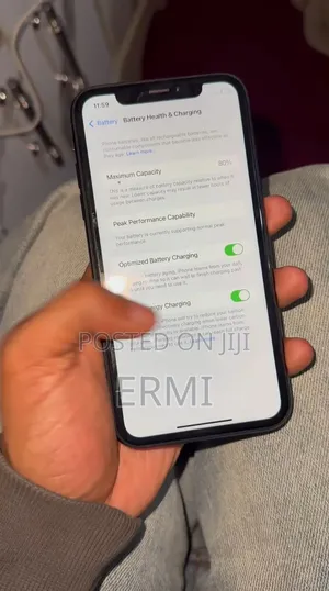 Apple iPhone XR 64 GB Black
