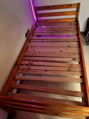Wood Bed 1m