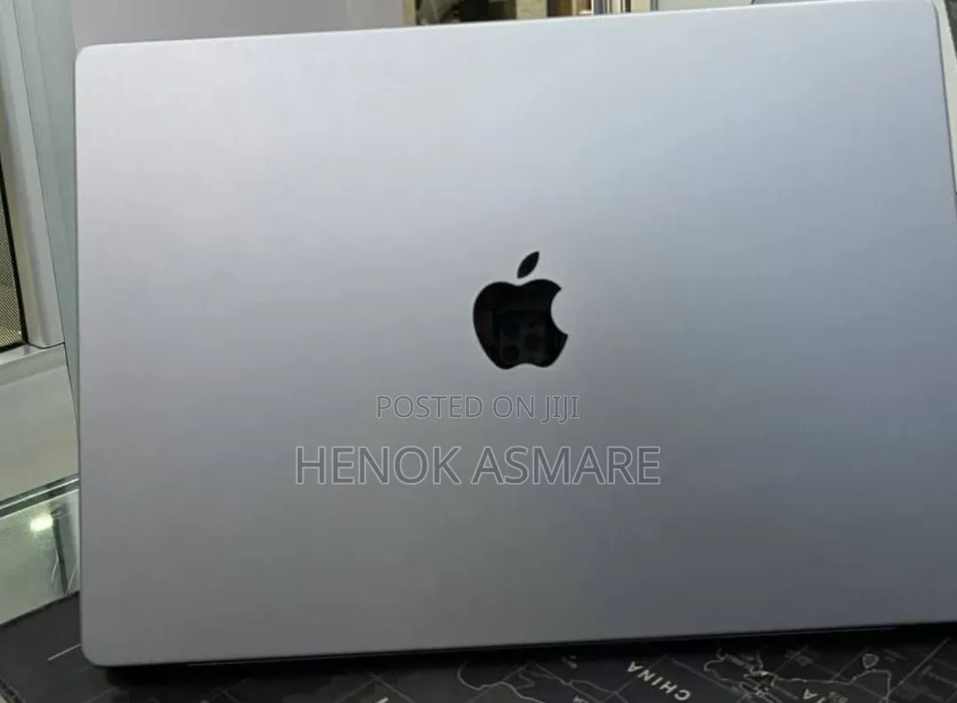 New Laptop Apple MacBook Pro 2021 M1 32GB Apple M1 Pro SSD 512GB