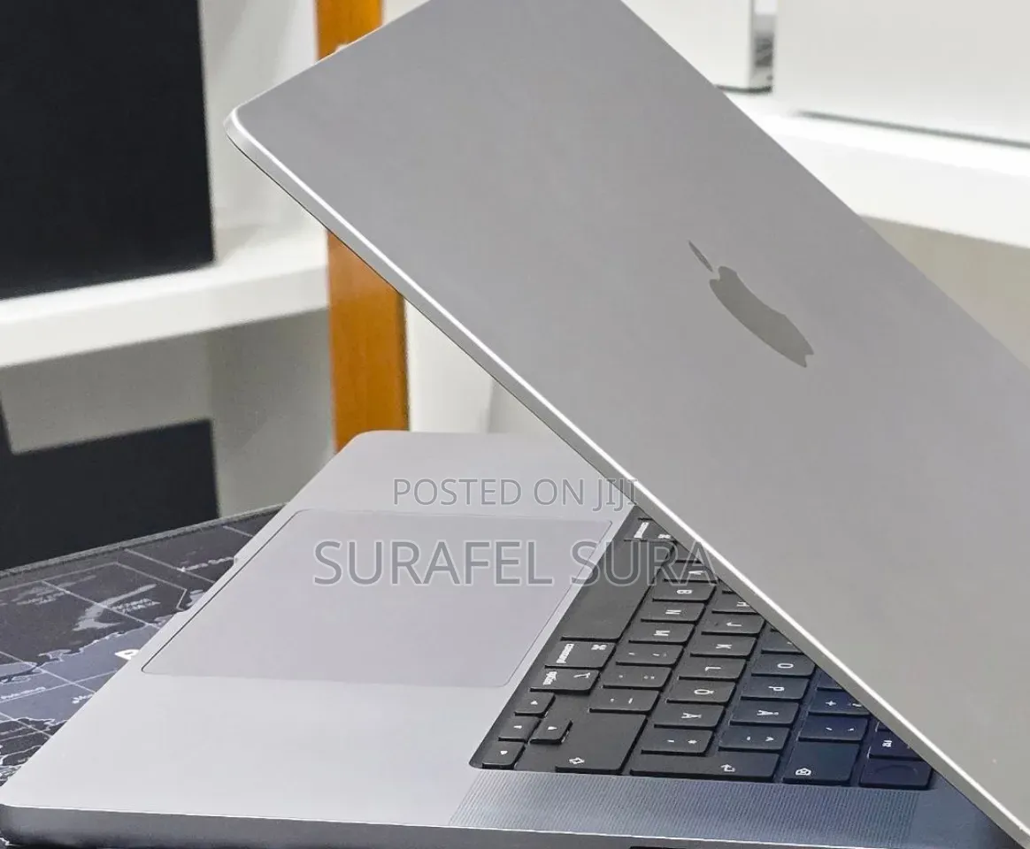 New Laptop Apple MacBook Pro 2021 M1 Max 64GB Apple M1 Max SSD 1T