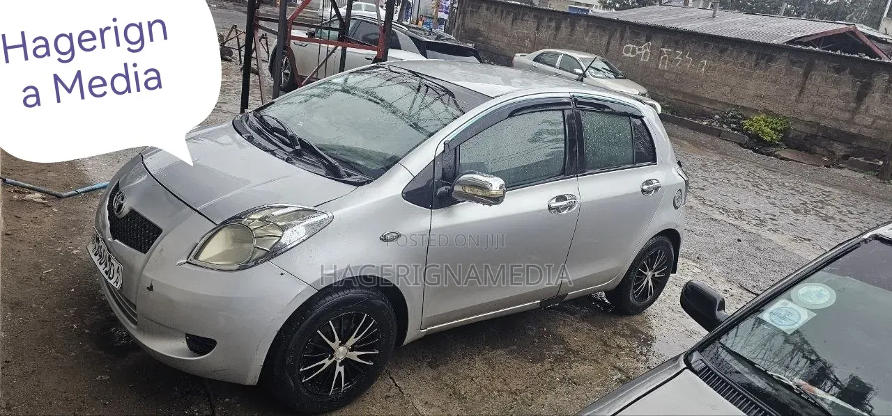 Toyota Yaris 2008 Silver