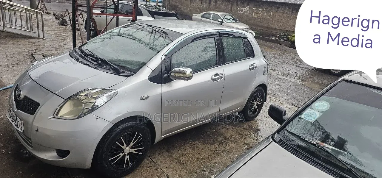 Toyota Yaris 2008 Silver