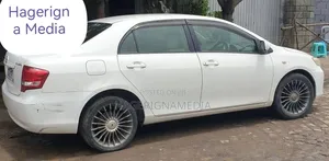Toyota Axio 2010 White