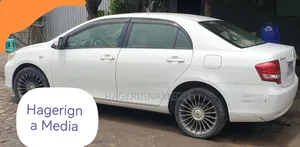 Toyota Axio 2010 White