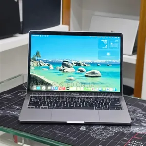 New Laptop Apple MacBook Pro 2022 M2 16GB Apple M2 SSD 512GB