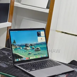 New Laptop Apple MacBook Pro 2022 M2 16GB Apple M2 SSD 512GB
