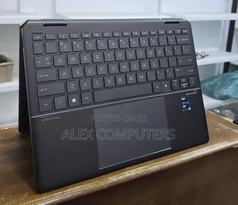 New Laptop HP Spectre 13 16GB Intel Core i7 SSD 512GB