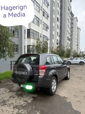 Suzuki Grand Vitara 2021 Gray
