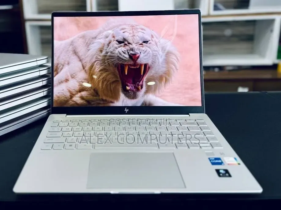 New Laptop HP Pavilion 15 16GB Intel Core i5 SSD 1T