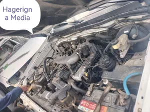 Toyota Vitz 2001 Silver
