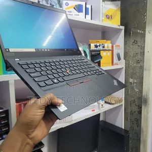 New Laptop Lenovo ThinkPad T14s Gen 1 16GB Intel Core i7 SSD 512GB