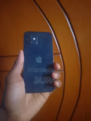 Apple iPhone 12 64 GB Black